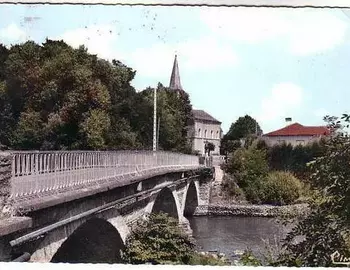 Pont de l'Adour et l'église